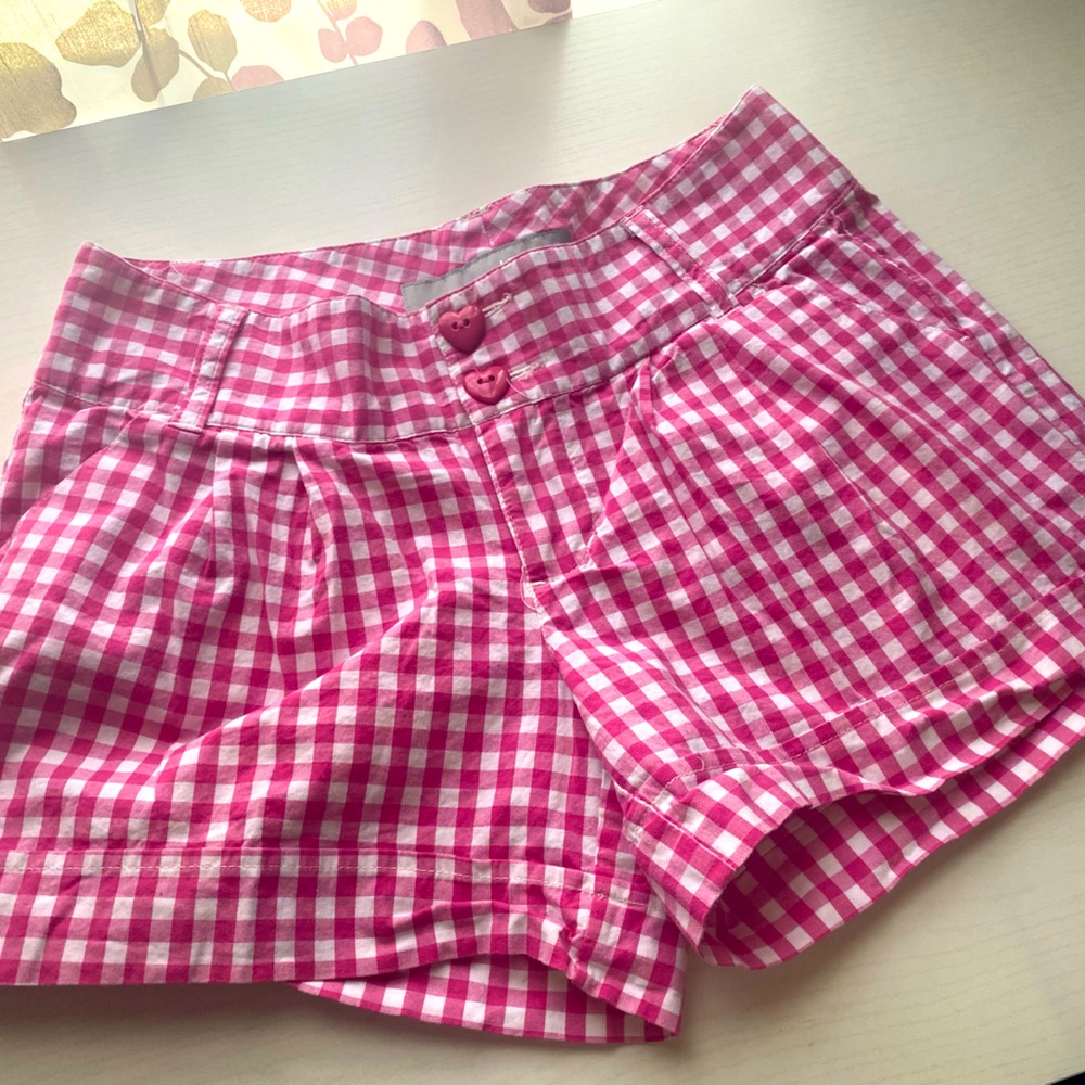 dELiA*s size 3/4 pink short